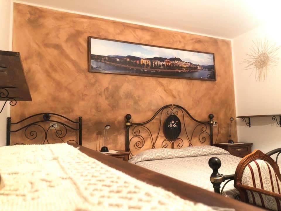 I Gerani Bed & Breakfast Боза Екстериор снимка